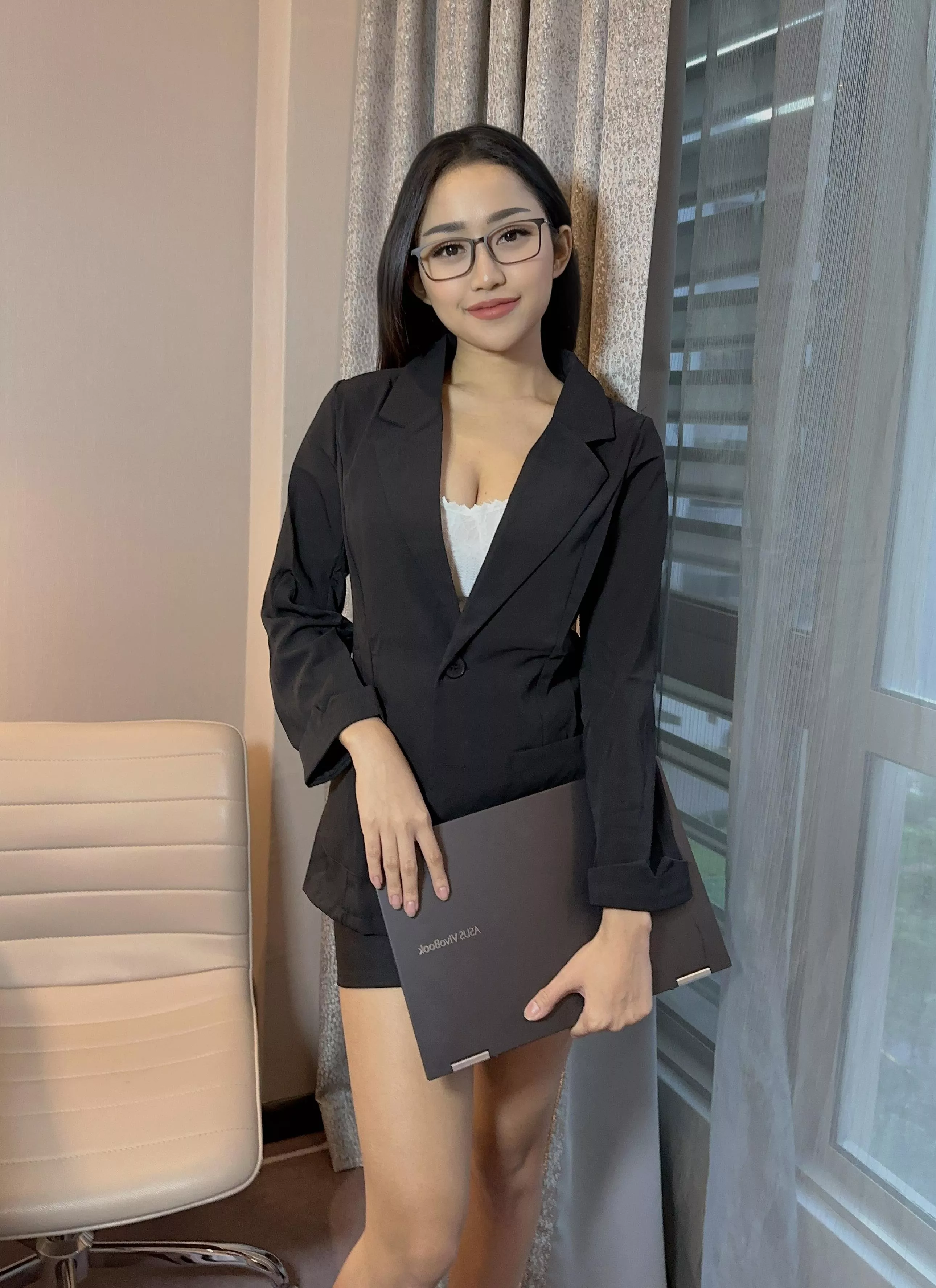 Day Job posted by itsserin