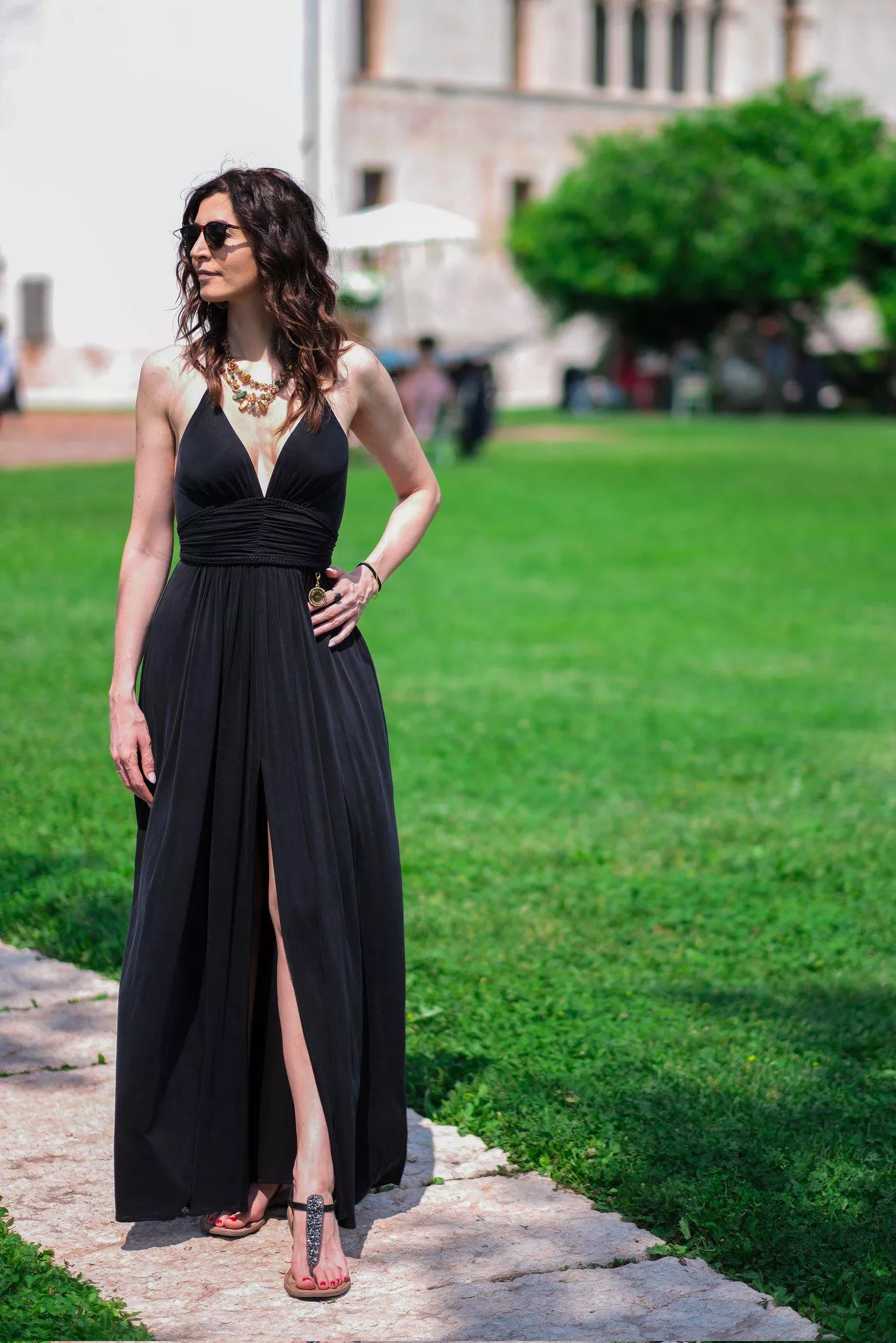 Do you like this dress for our date? posted by Emergency_Flower_437