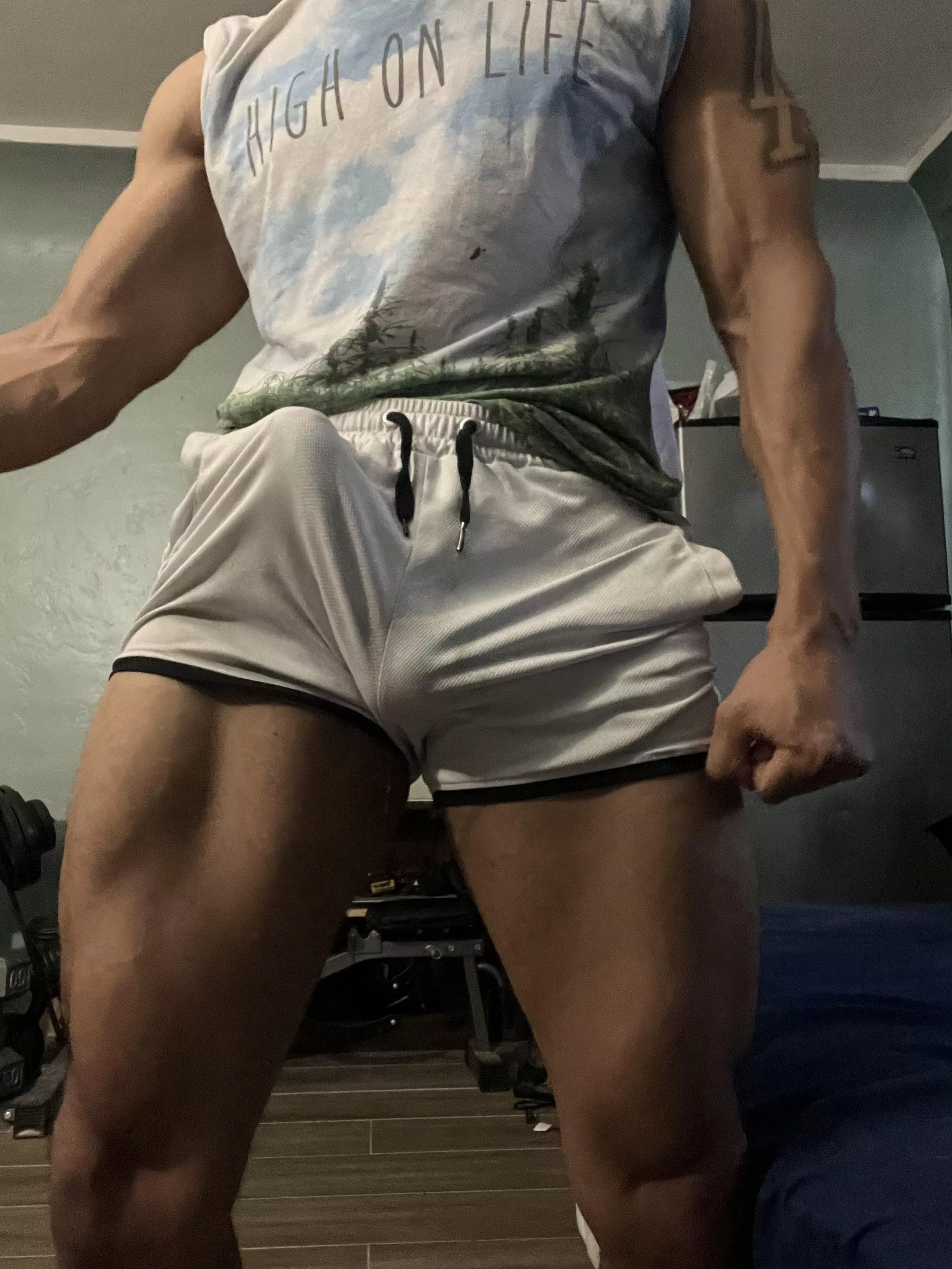 Do you prefer to use no hands? posted by AdonisFit69