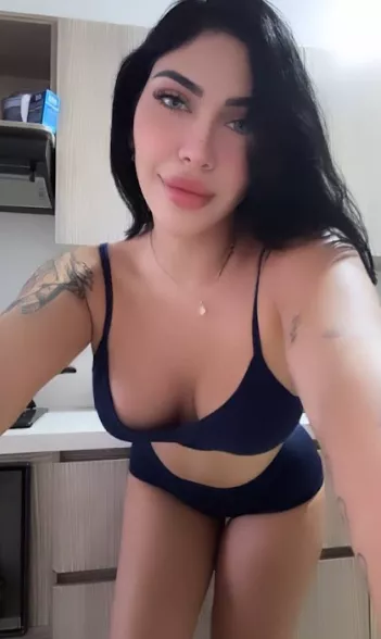 Enjoy the view💋 posted by steady_handsgg