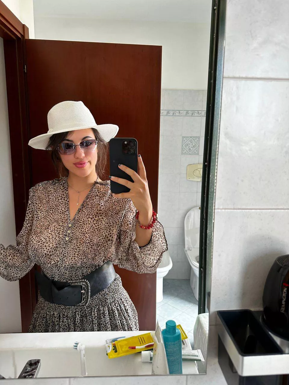 feeling wild in my leopard print F19 posted by brumbyicecream