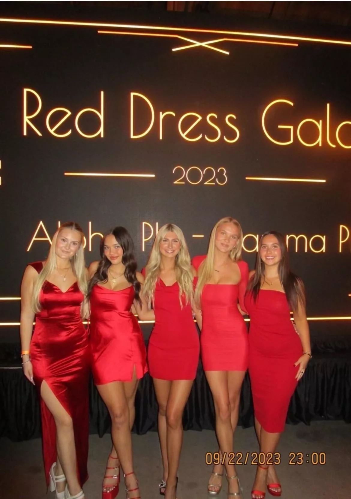 Formal girls posted by NefariousnessNew2903