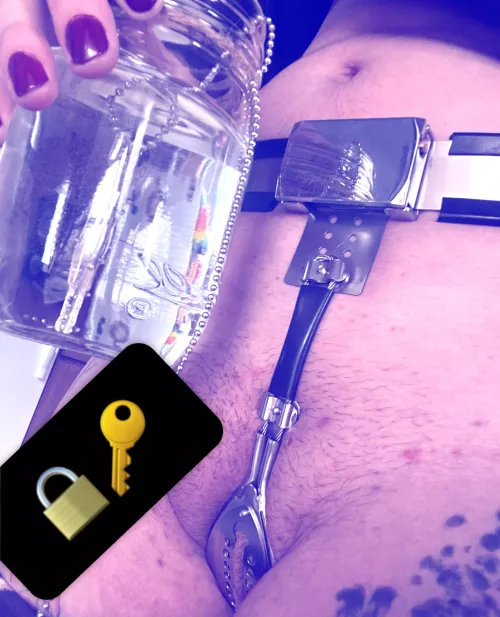 Freezing my key by Chastityslut4679