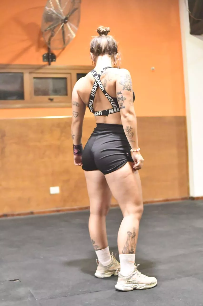 hard work [f] posted by felinehot