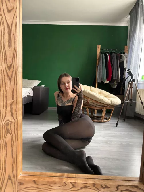 Hope red lipstick suits this tights by GirlHotGoddess