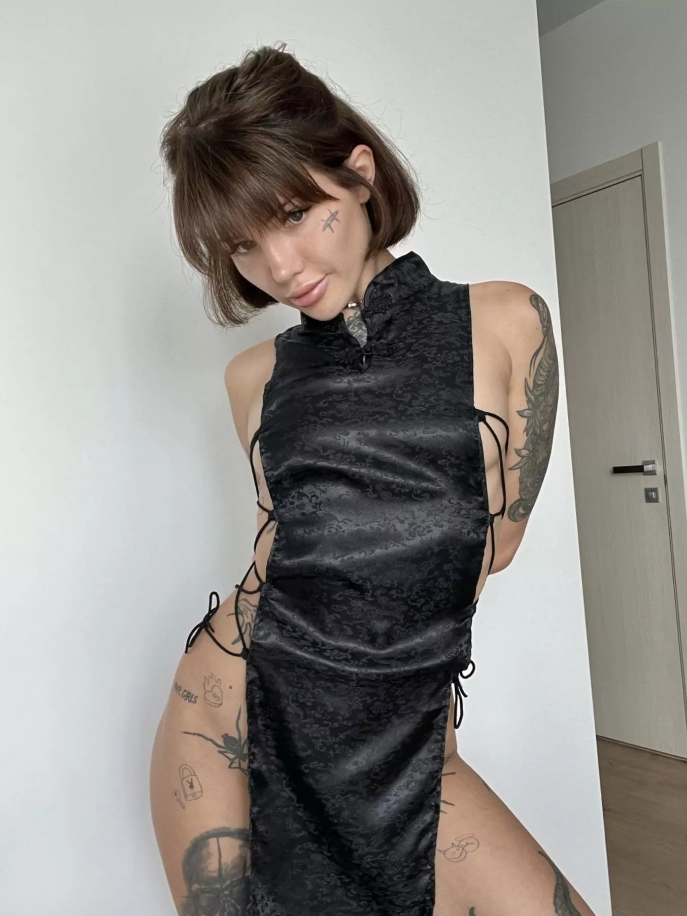 I'm one of those girls who deserve sushi posted by Coilingfog782