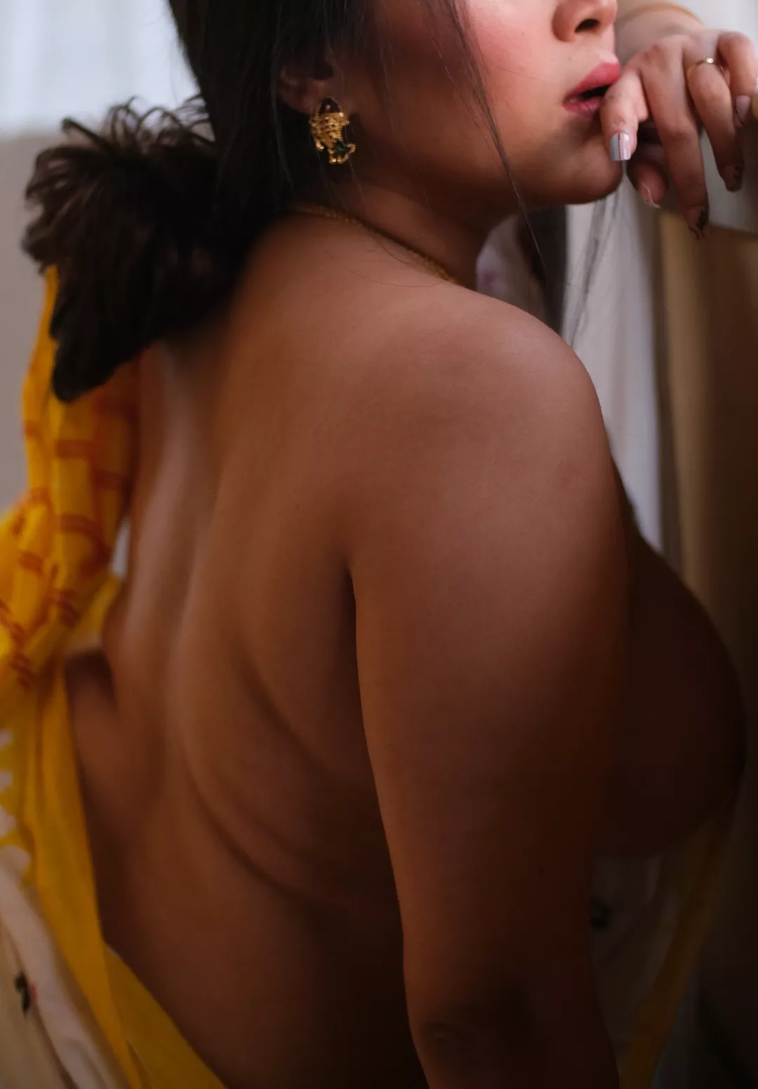 Indian (F29). Just introducing myself with a picture from the last photoshoot 🙈 posted by becumqueen