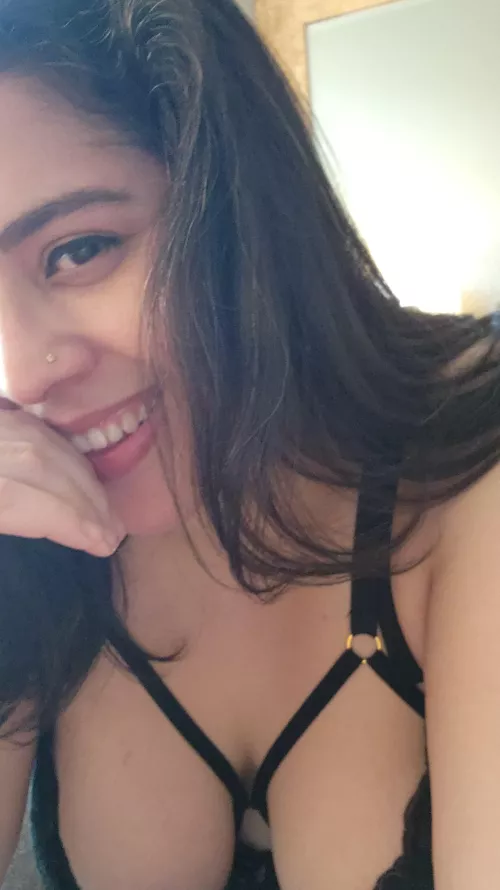 Just a happy BBW by Simplypeekabook