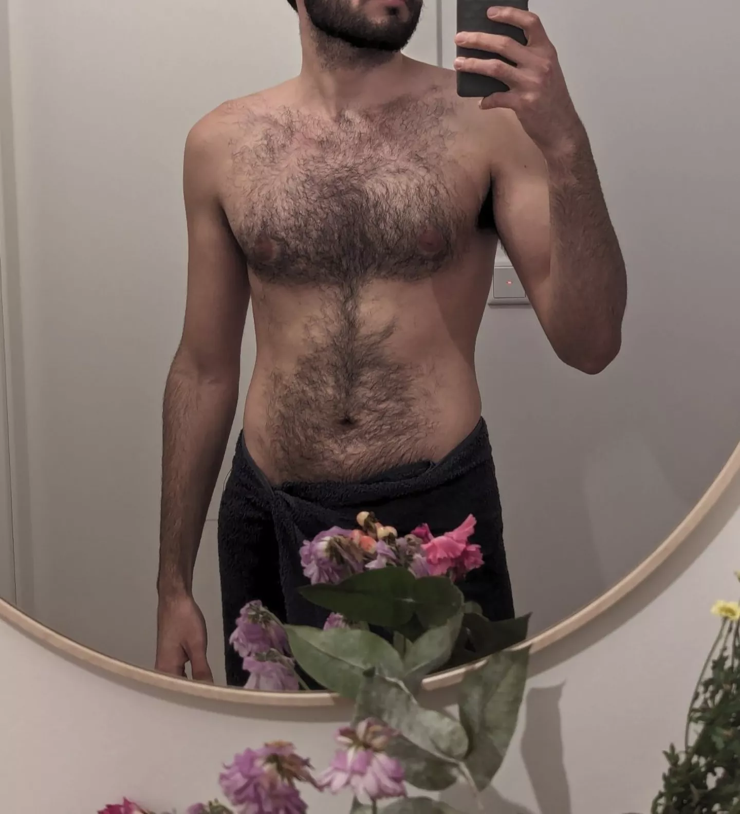 Need someone to caress me all over posted by gerbori