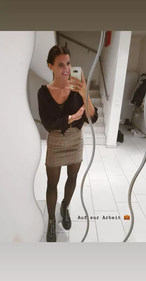 Nice in Panthyhose by GloomyPharasing