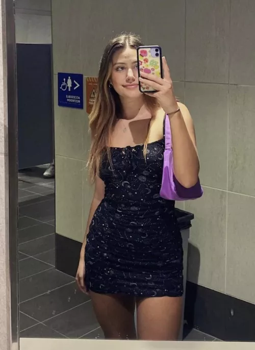 Perfectly shaped by sneakyalas