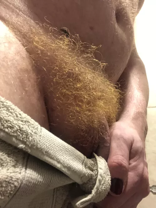 Quick pre-shower tease. DM for more (42) by No_Promotion_65