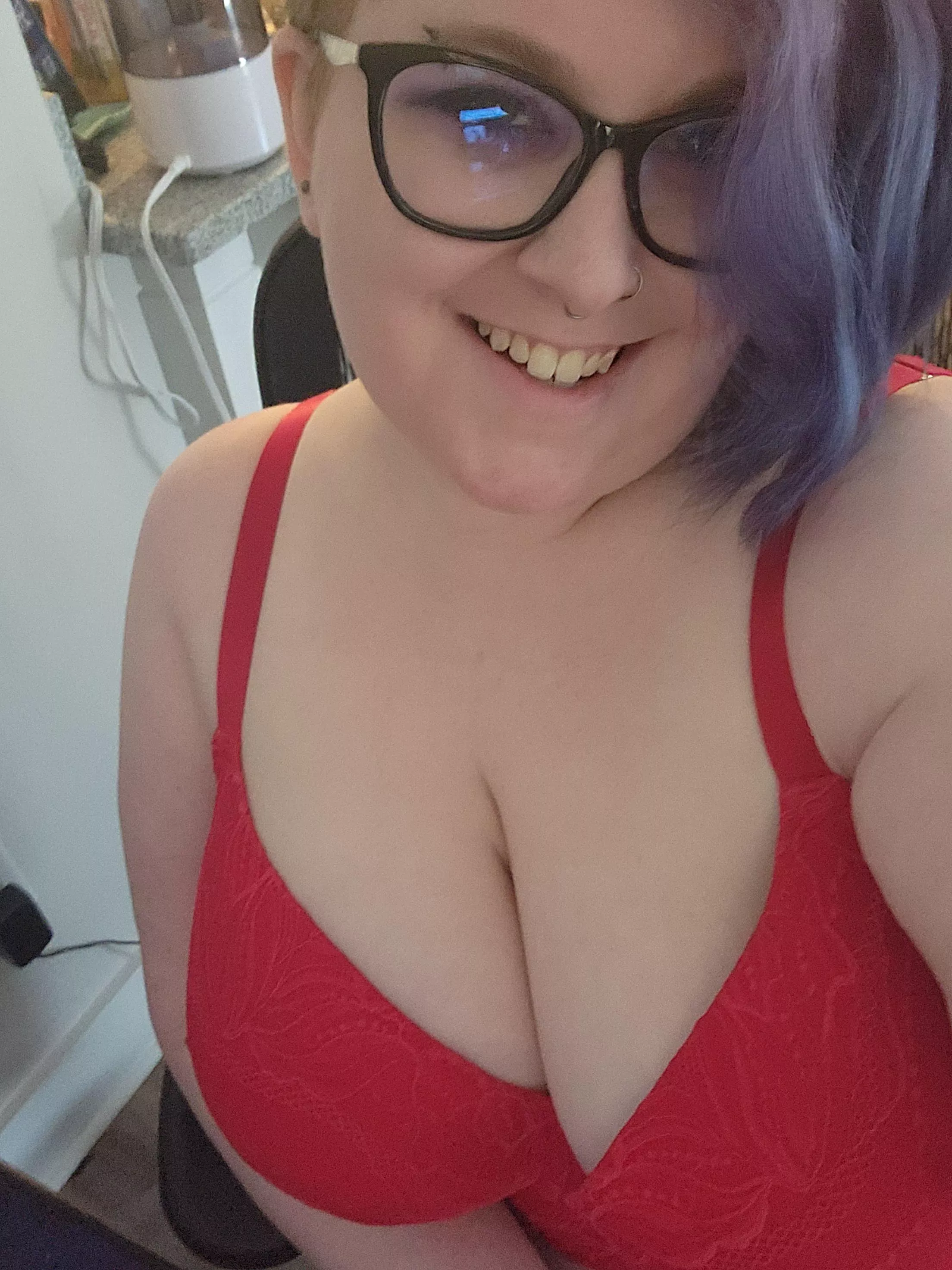 Red is a fun color posted by Angel2016Curves