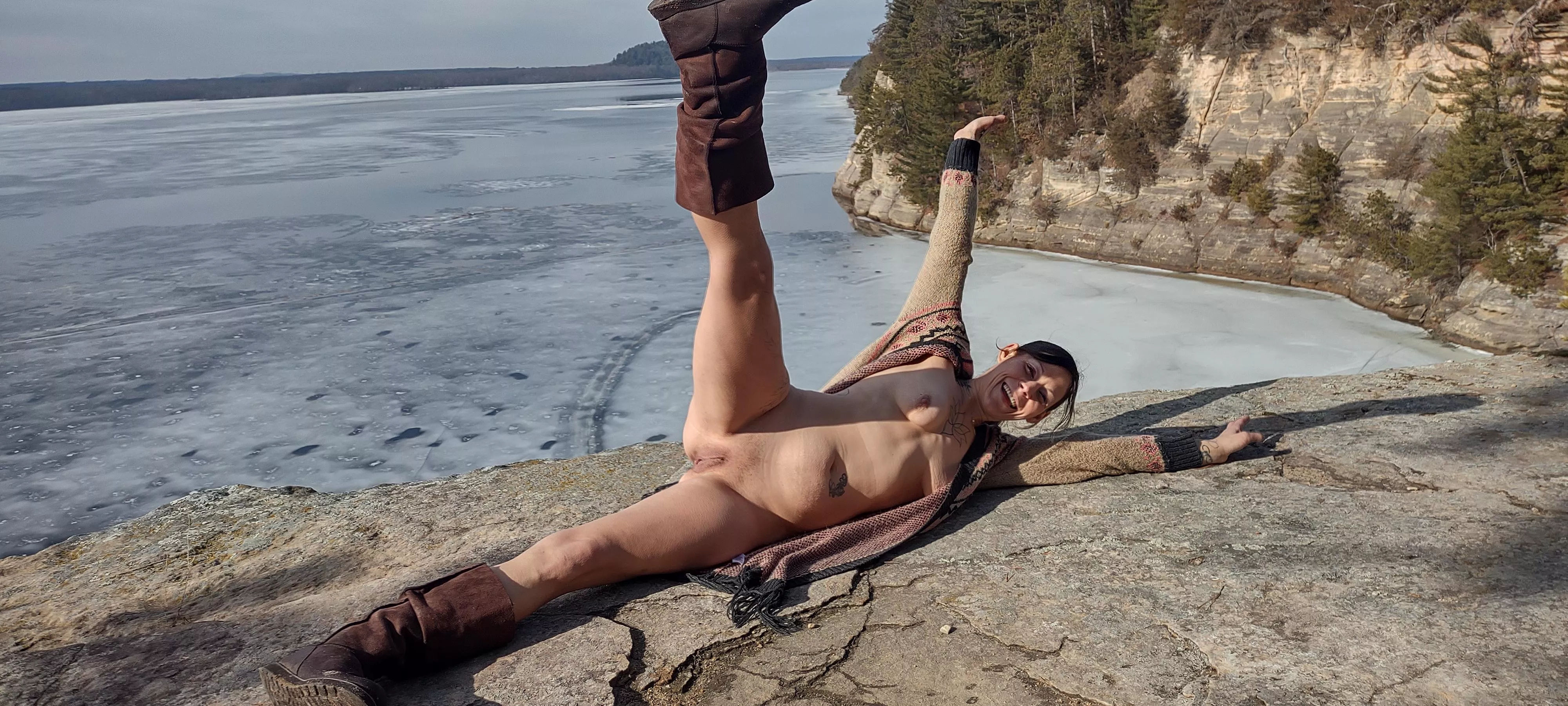 Side reclining leg lift posted by Newtynkerbell