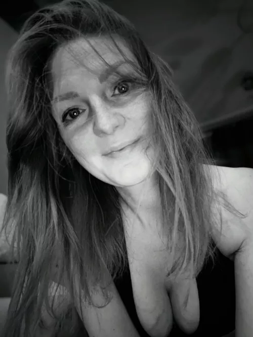 Sometimes the hair just does what it does 😅 by GingerPumpkinOf