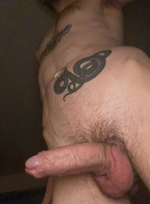 Start with a shirtless pic @tatteduptwink by Puzzleheaded-Site779