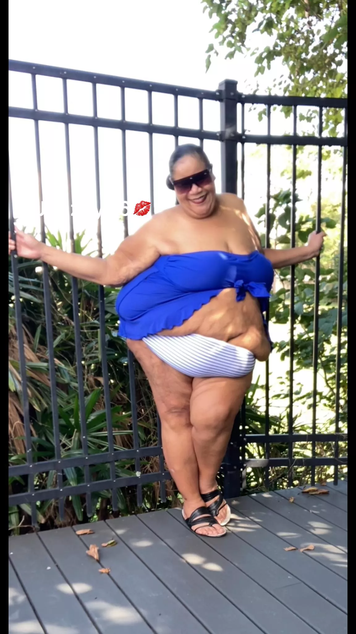 Sun bathing beauty posted by jaazzy26