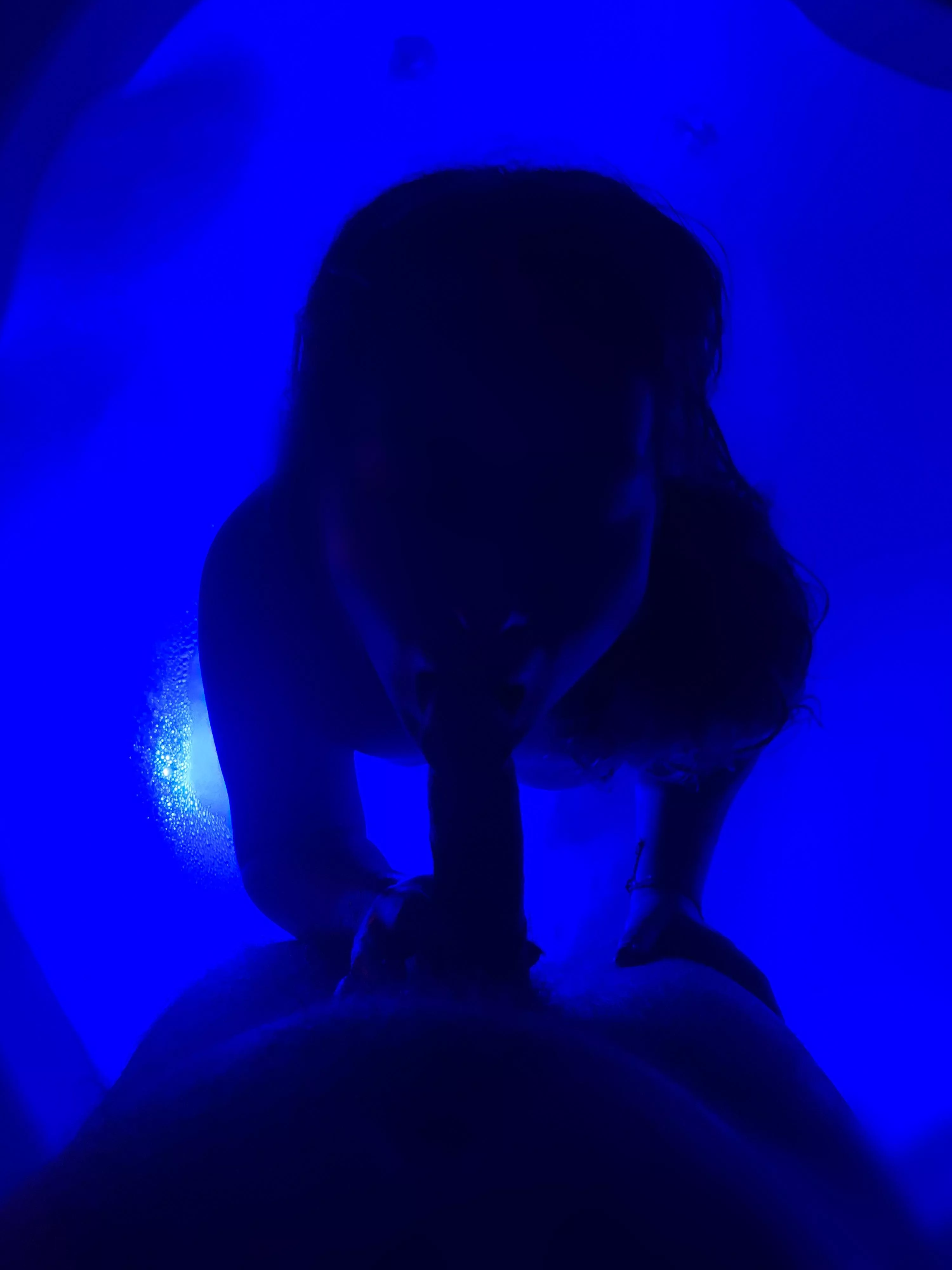 The warmth of her mouth drives me crazy posted by nevhedo