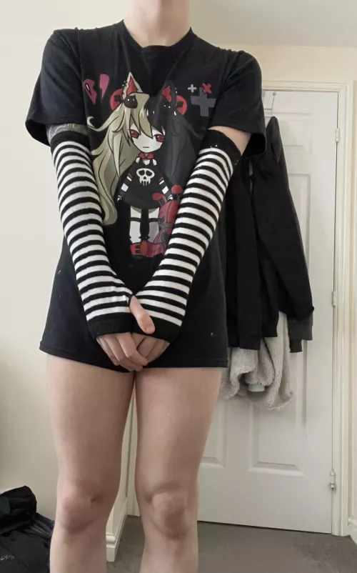 Thicc thighs saves lives 🥰 by LewdWannaBeFemboy