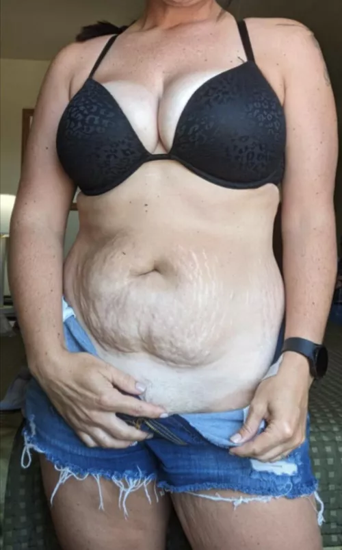 Use my mombod and send me home to hubby dripping with your married seed by hotwifesidneylong