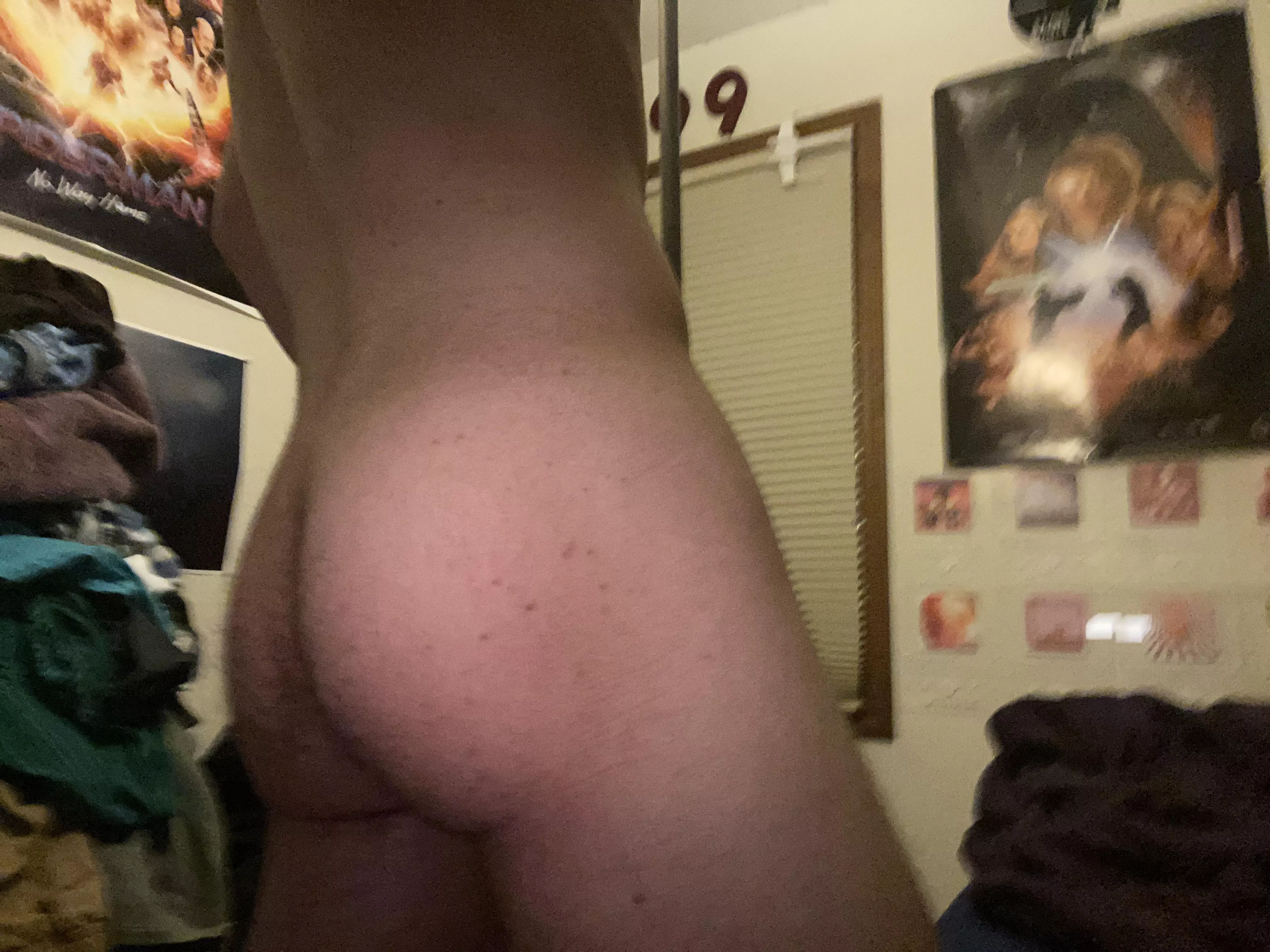 Wanna see more? posted by colwinz_