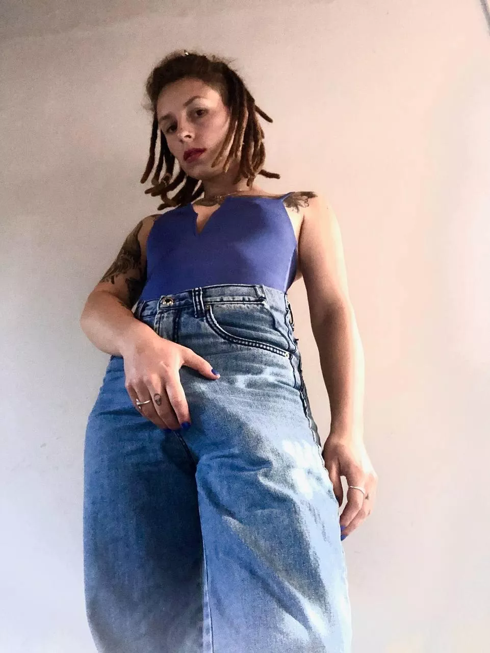 What are you looking at? posted by dread_gorgona