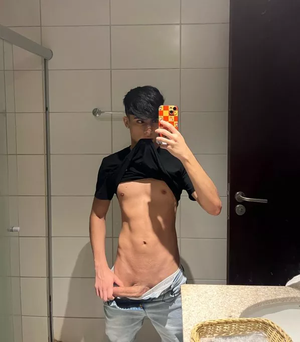what is the best twink porn you have ever watched? posted by Turbulent-Echo-6021