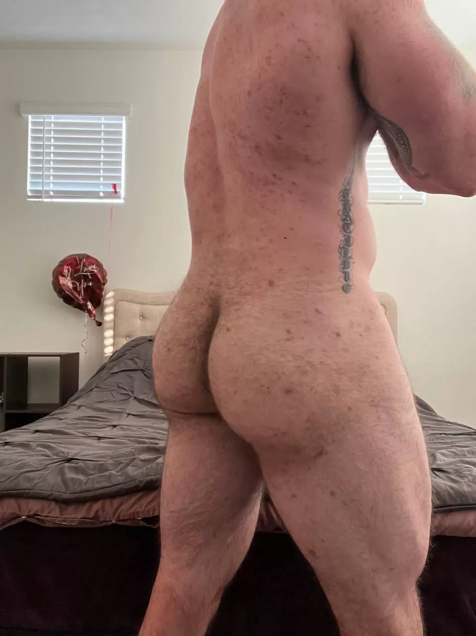 When I tell people that I’m hairy af, I’m not joking. 😅 posted by dylanmarkss