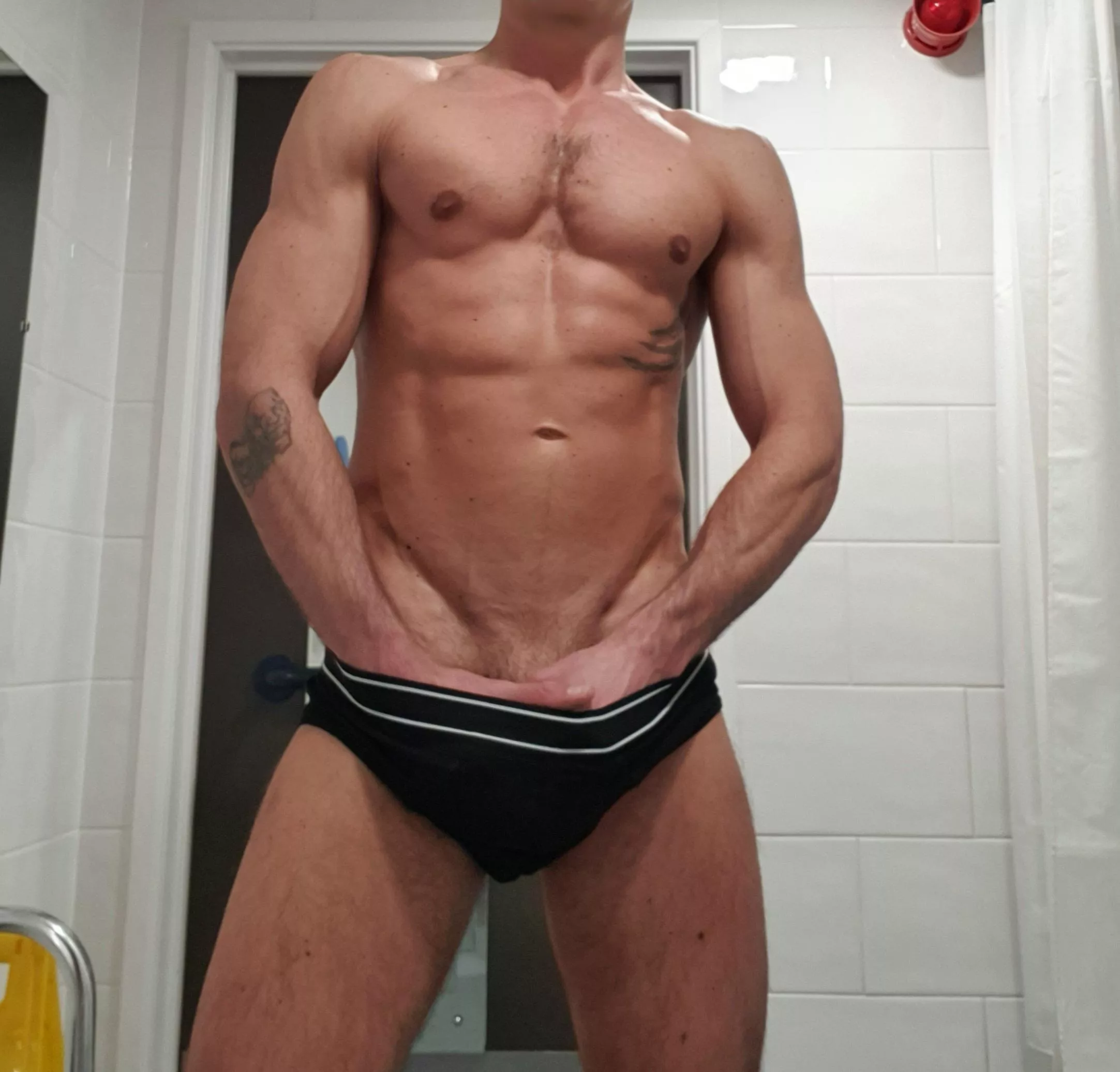 where would you put your head? posted by scallychav25