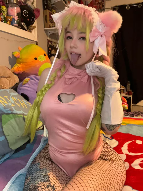 Would you adopt this kitten? by InvaderJade