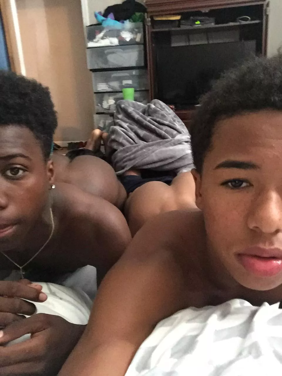 2 boys 18 here. Looking for Some freaky young boys. posted by Opening-Order-7846