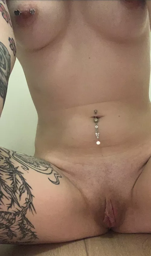 27F 110lbs, 5’3” - I hope you're having a wonderful day :) by Aware-Comfortable-37