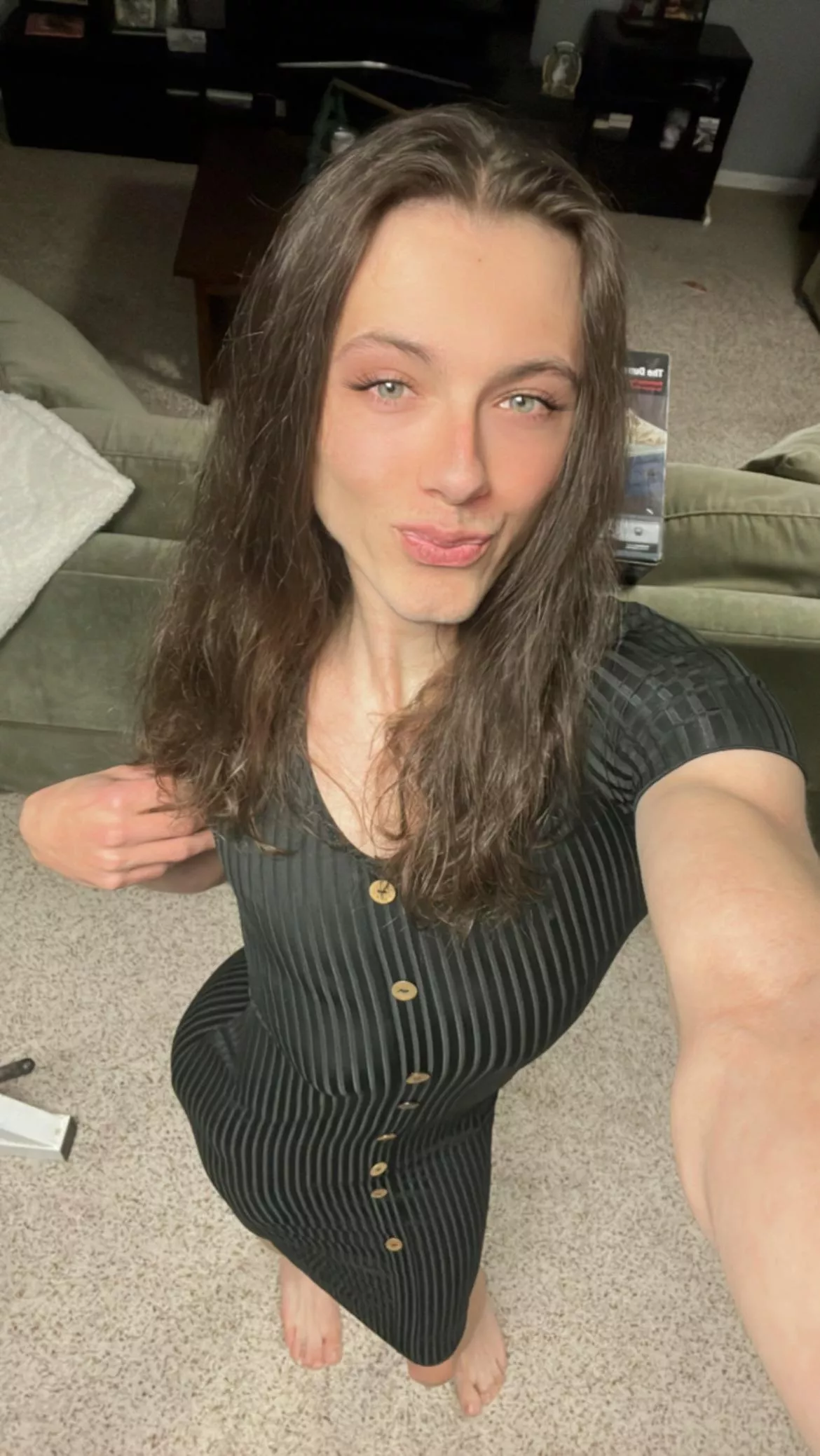 6 foot & breedable :3 posted by KylaTheKumrag