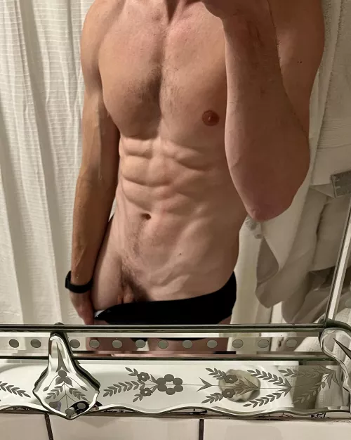 8-pack coming into focus. by Shred_and_Bread