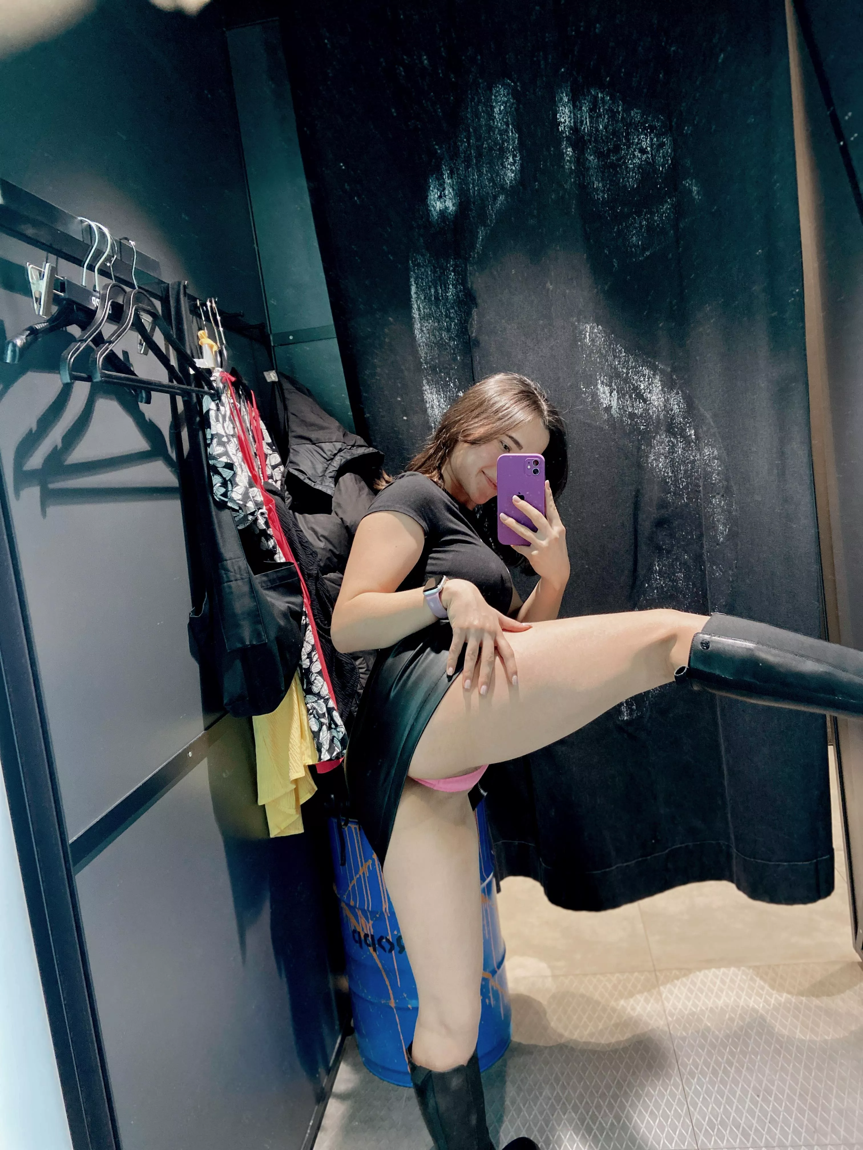 A little acrobatics posted by Anna777555