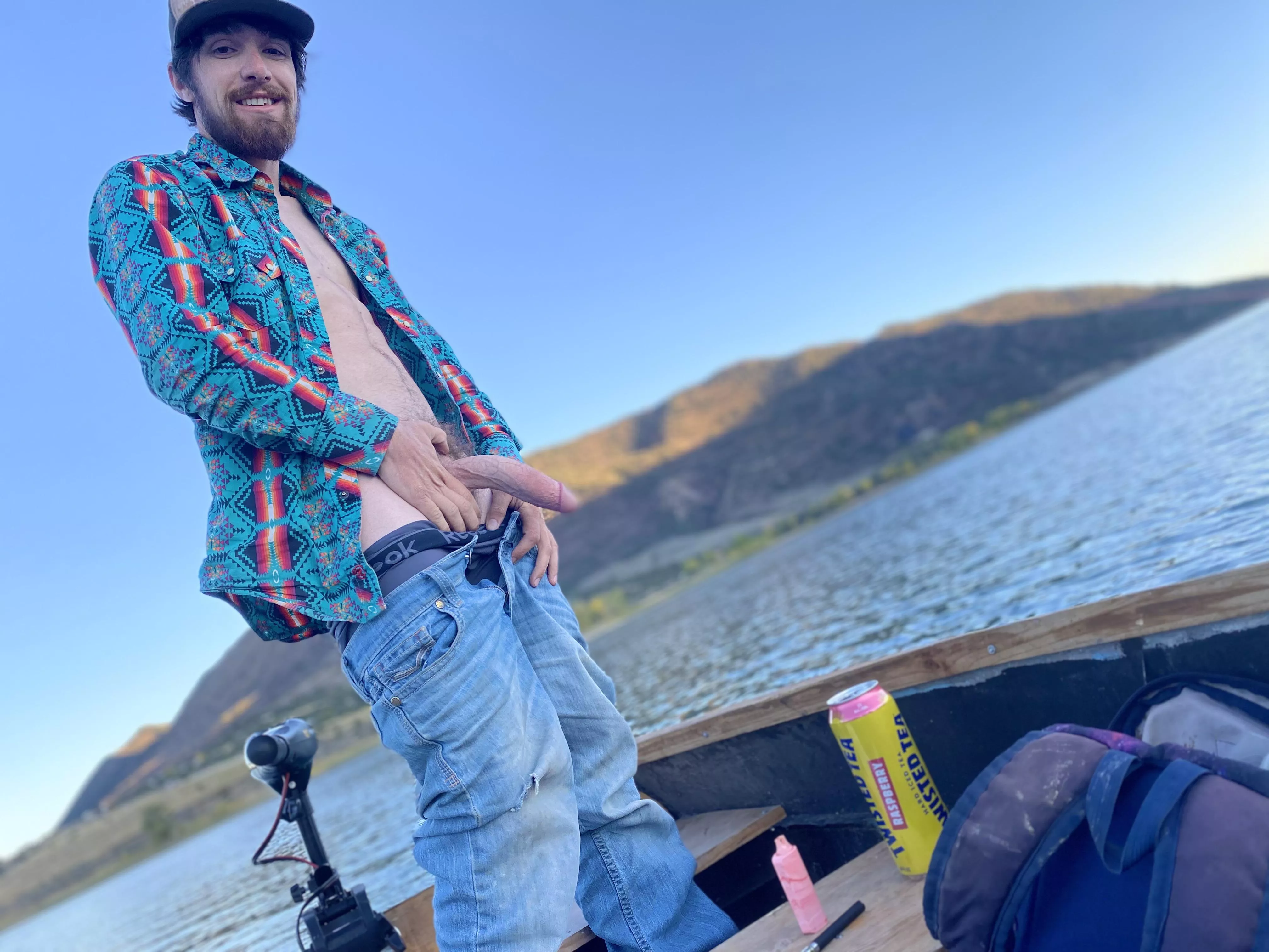 As soon as it warms up I need an adventure buddy 😉 and a better boat! posted by teepee_77