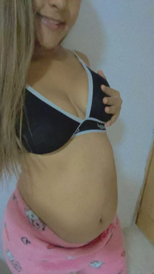 can i ve Your favorite pregnant milf by Medium_Ad8497
