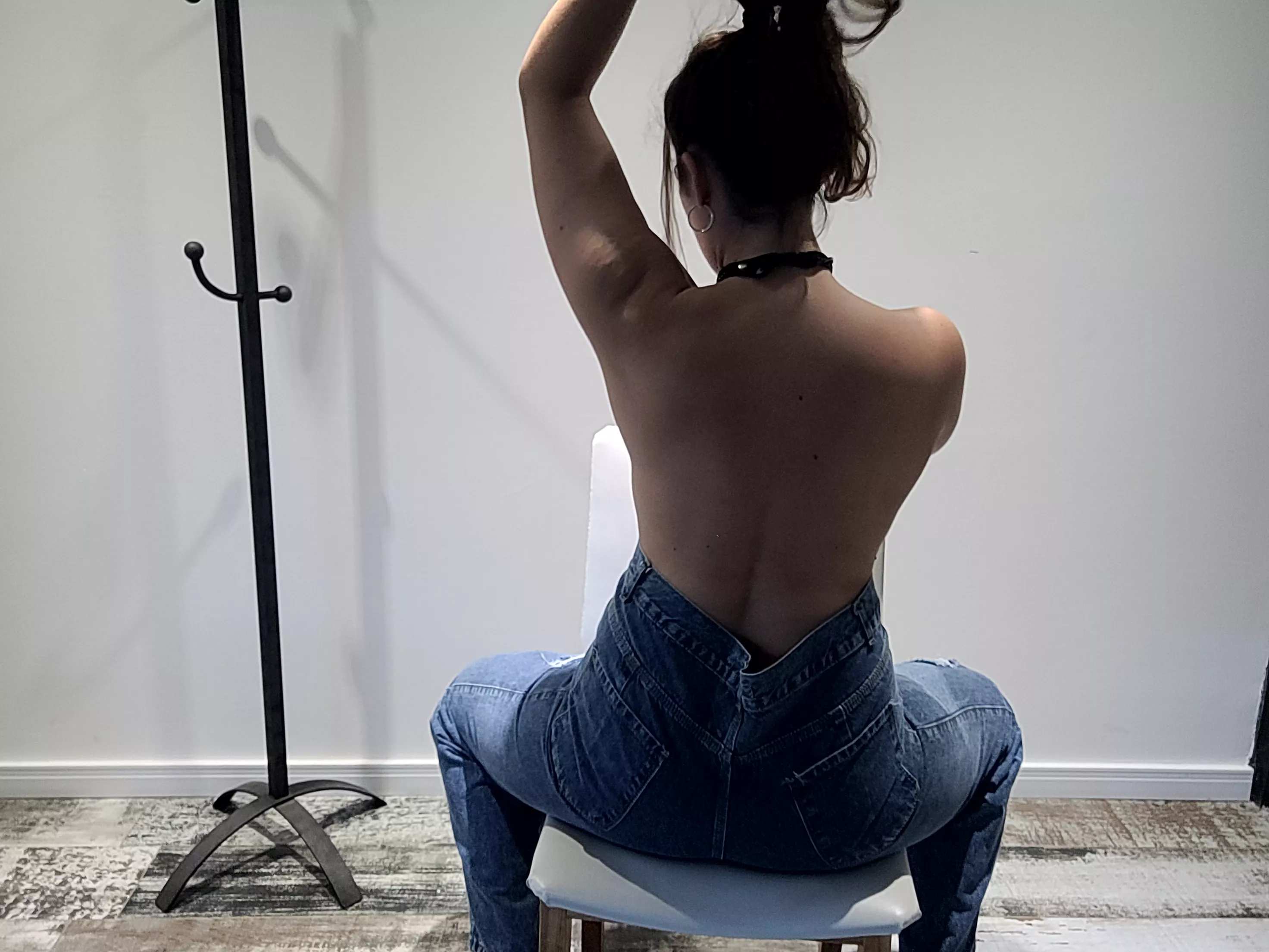 Do you like my ponytail? posted by TrojanDiscord