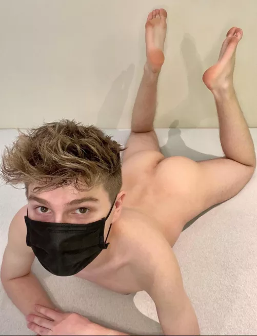 Don’t I look playful? 😍 by aaron__prince