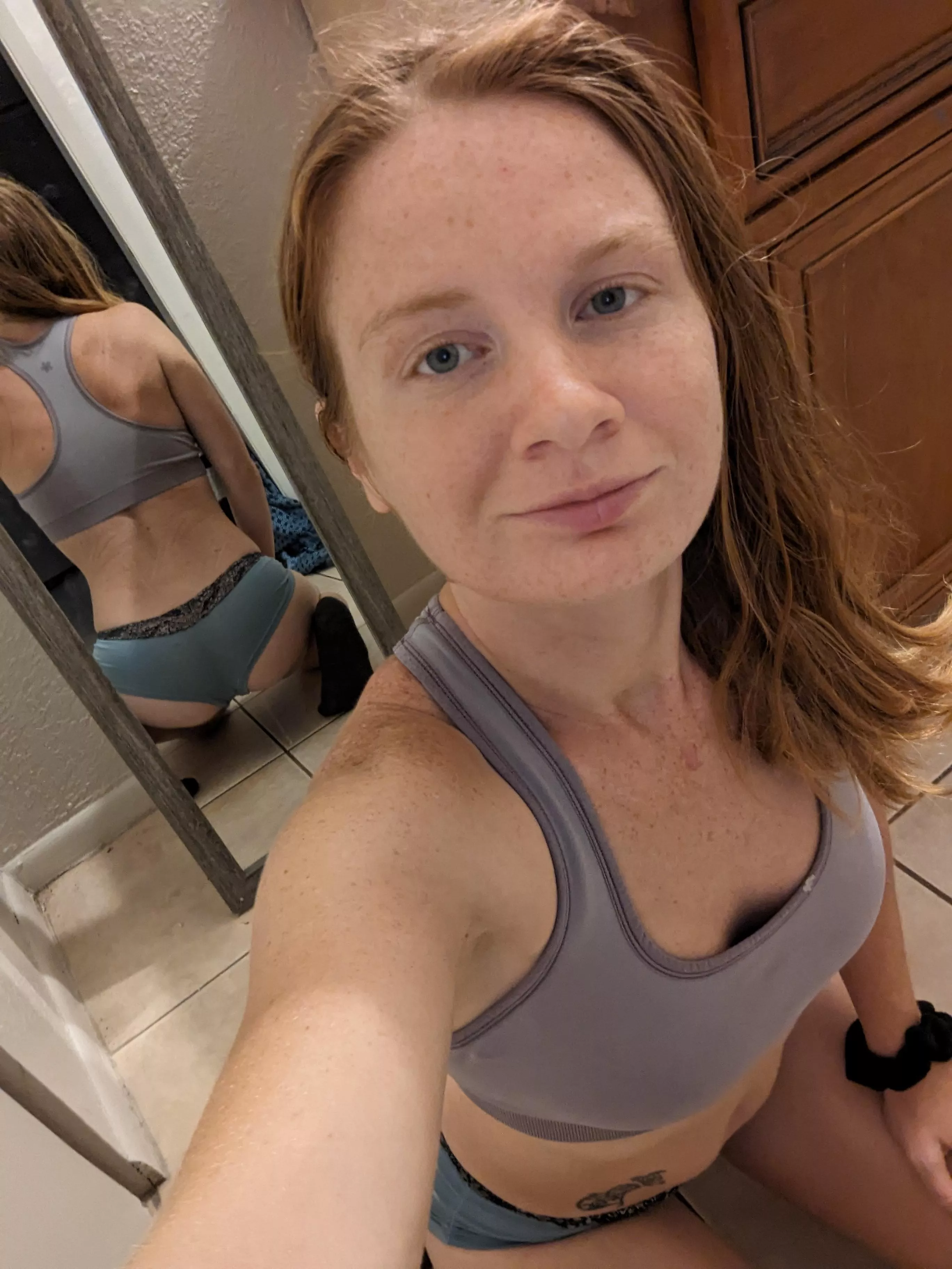 Fiery Hair, Fair and Square🟥 [F27] posted by Redlilyrose