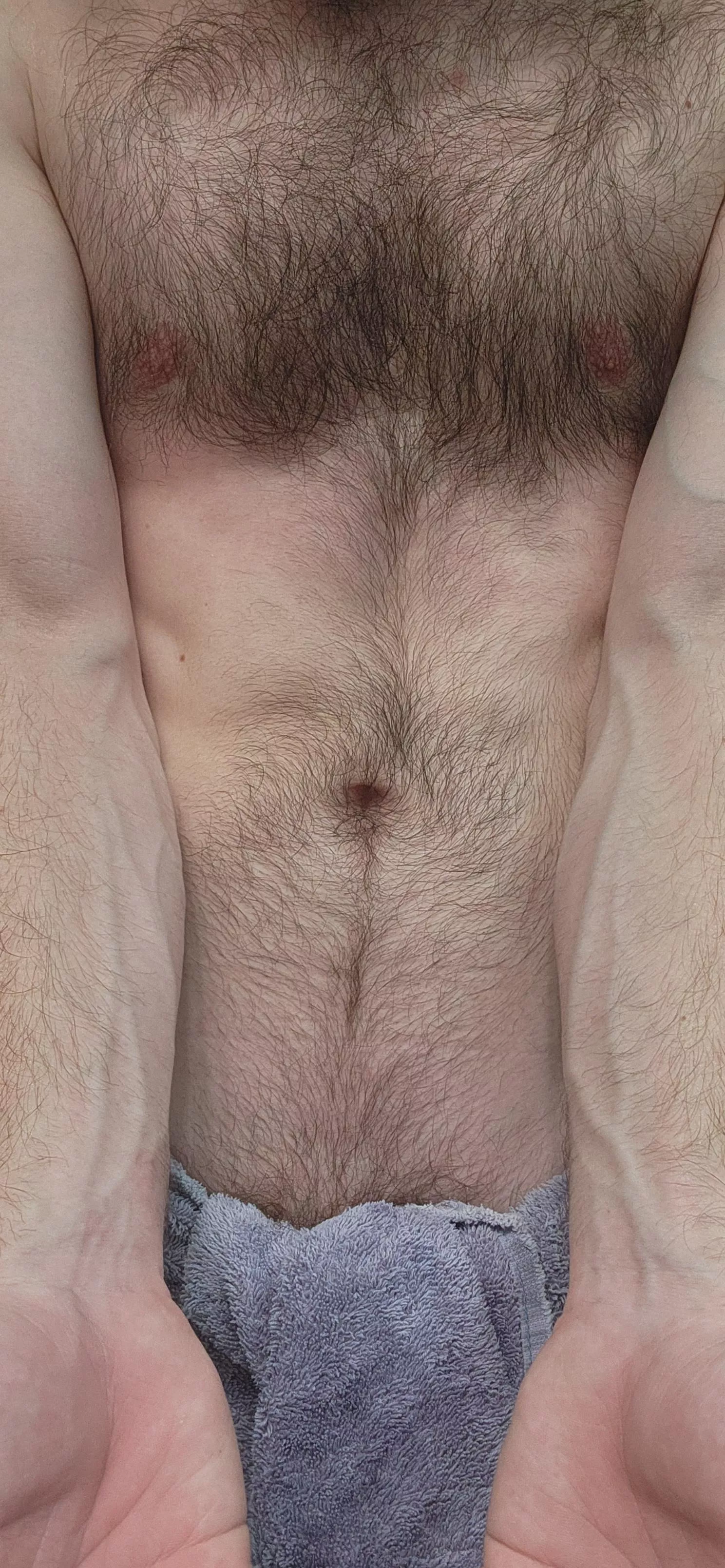 Freshly Showered Flex posted by PrimarilyPrimal