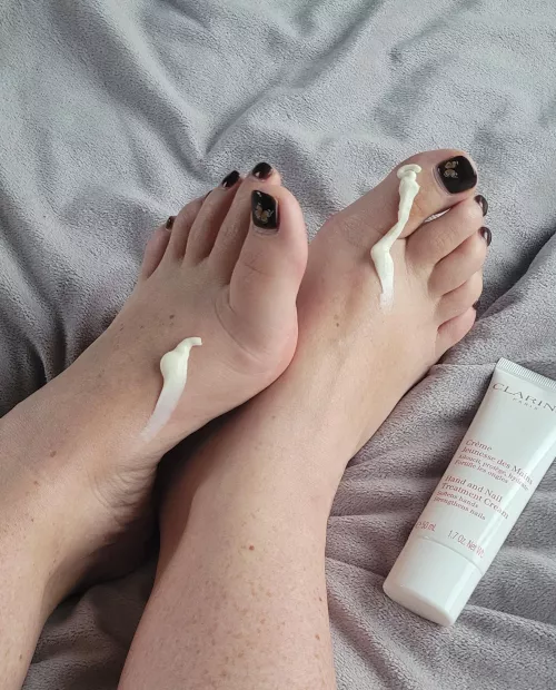 Have I got your attention now?? by JuiletsSecret