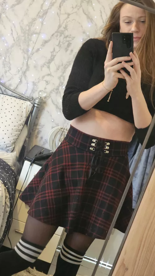 Hellooo cuties!! :p by xkay_ley