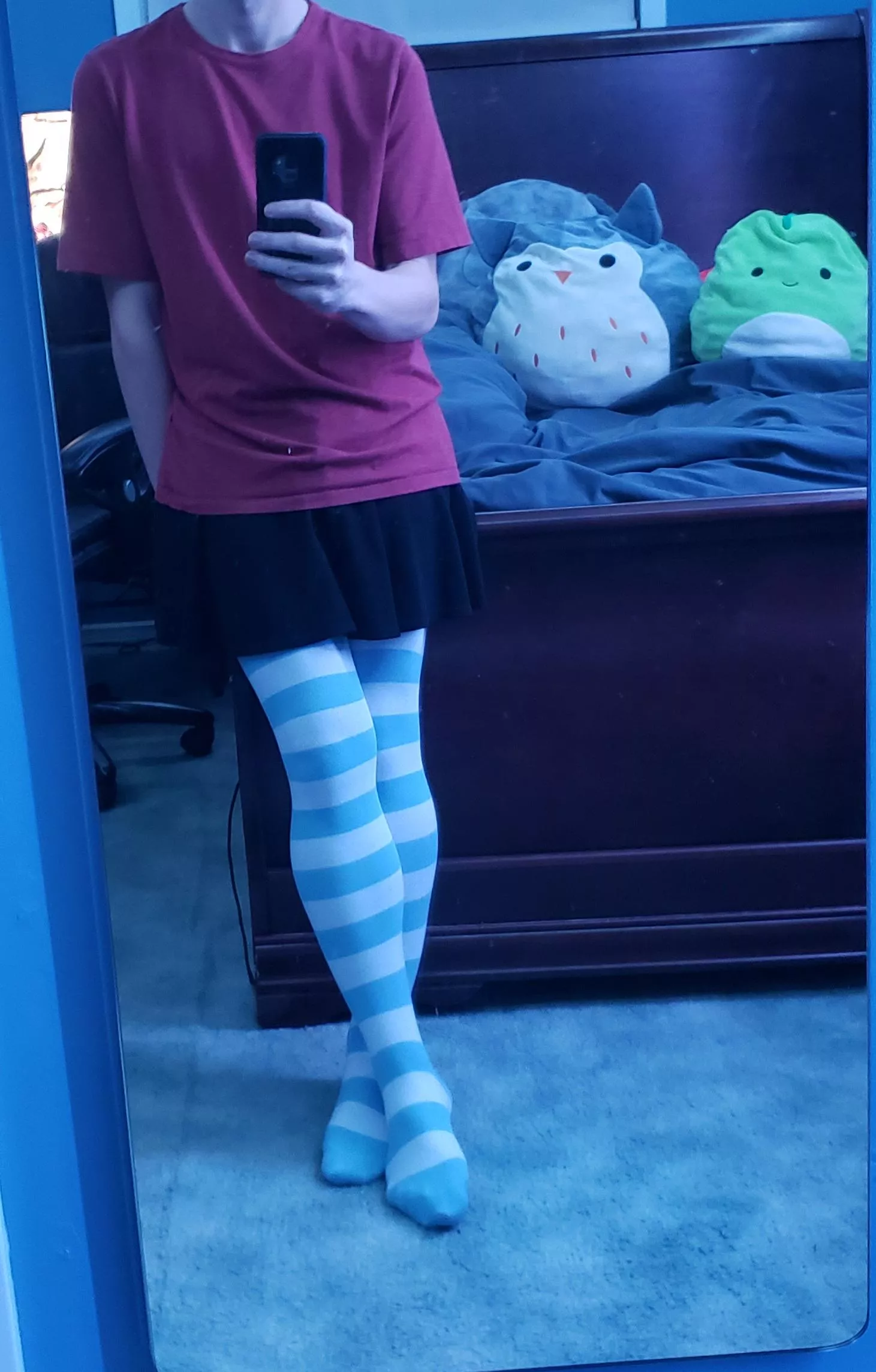 Here is me posted by Accidentalpizzaroll