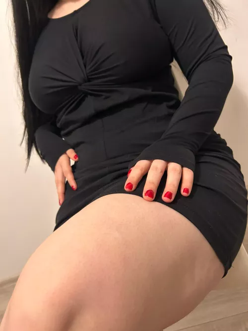 I feel so free without a bra by Lil_Wicked_Evelyn