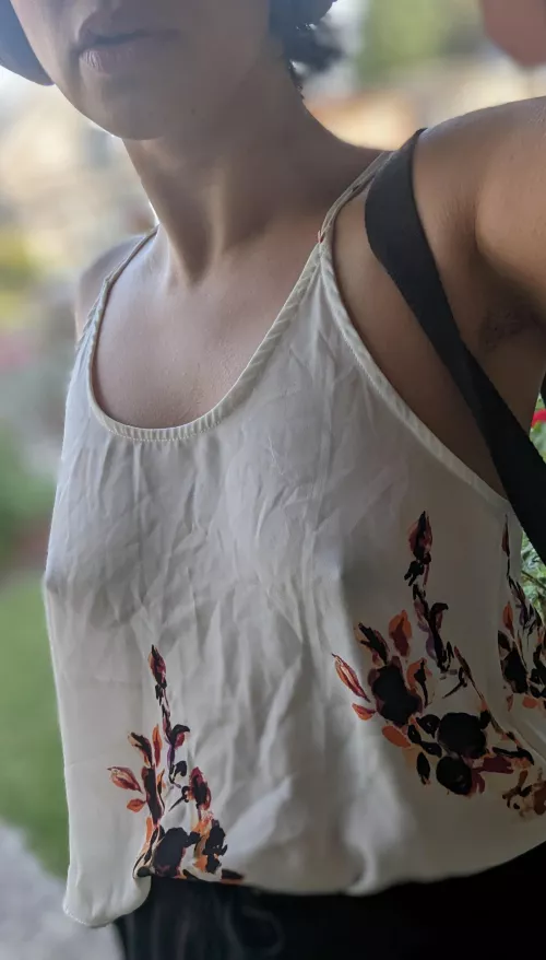 It's a beautiful day to come see me at work [f] 😉 by phiaphies