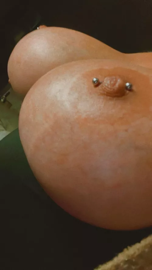 Just been pumping more💋 by MissFringelady