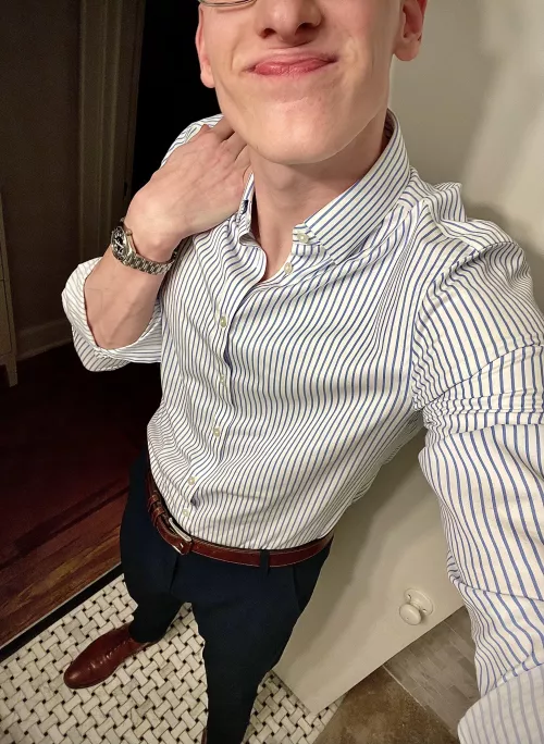 Longgg day at the office 😮‍💨 by mrbonk10