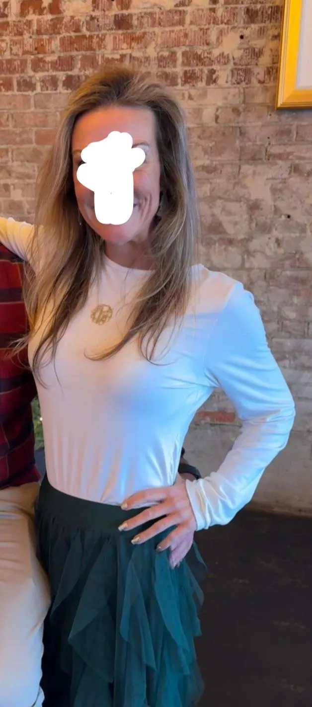 My wife 39 mom of two for yours. Dm with sample no single guys posted by Brief-Floor8716