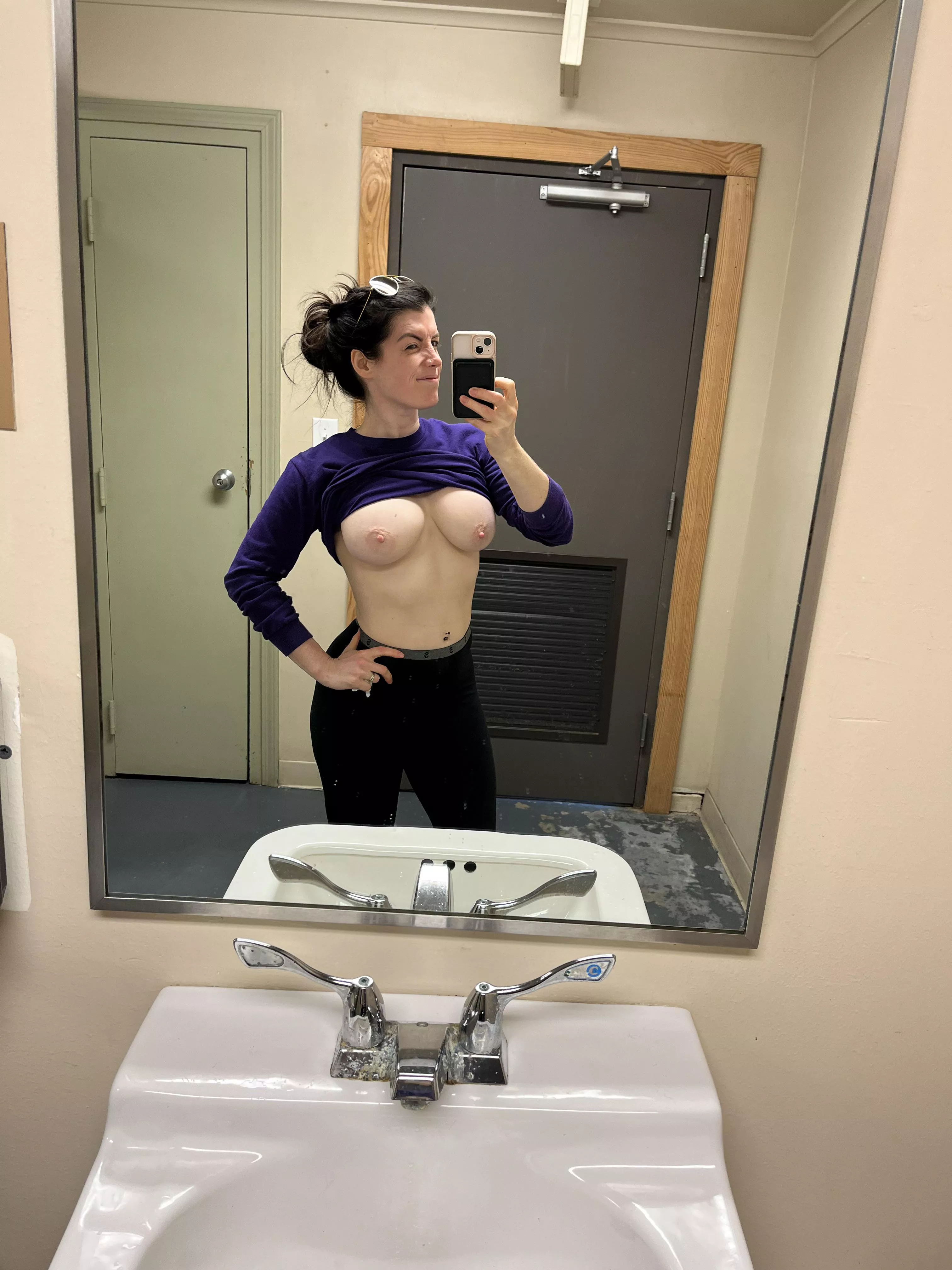 Park bathrooms are the perfect spot for taking topless selfies 🫡 posted by bustyciara